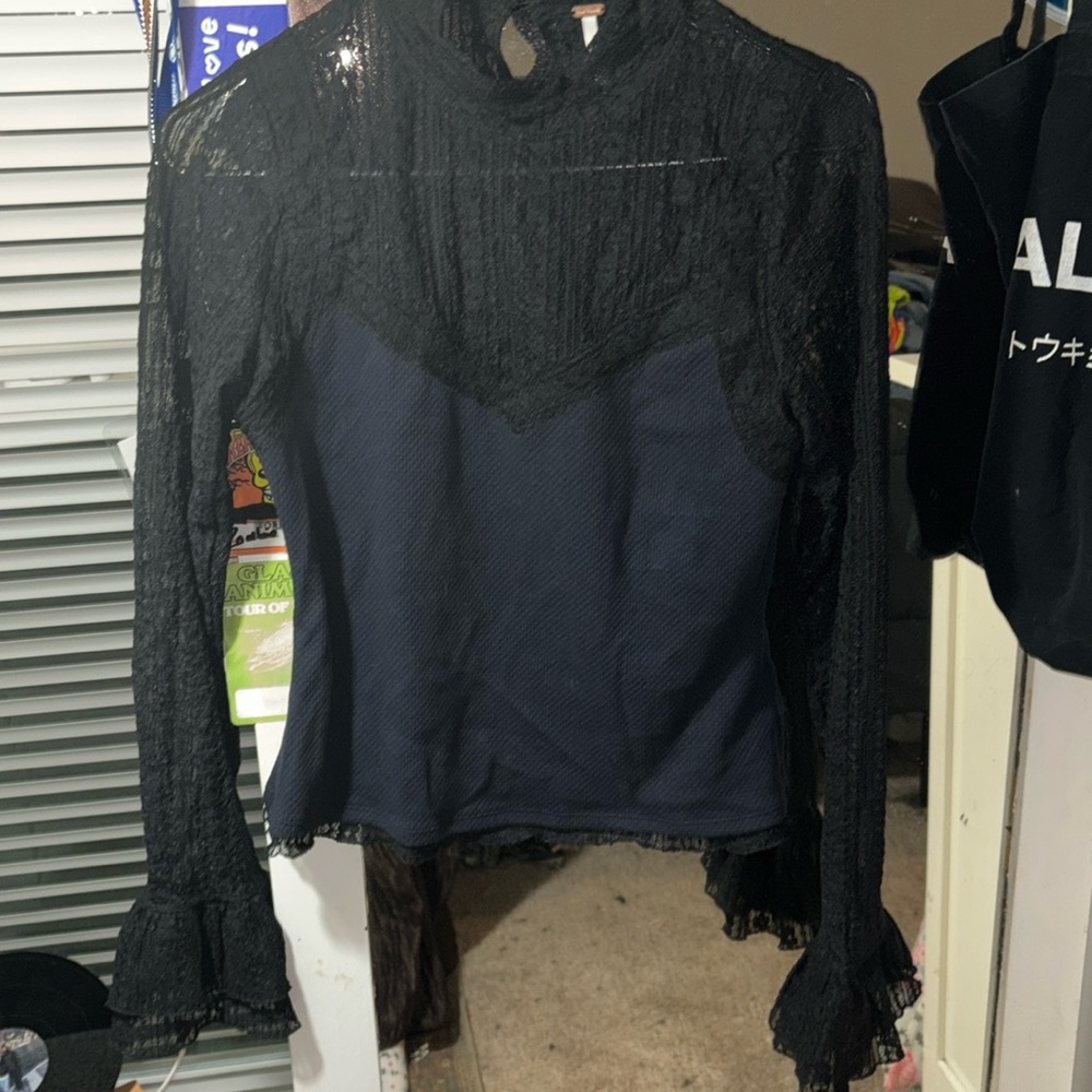 Mina long sleeve top